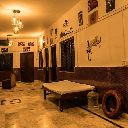 Raahi The Travellers Nest Hotel Rishīkesh Buitenkant foto