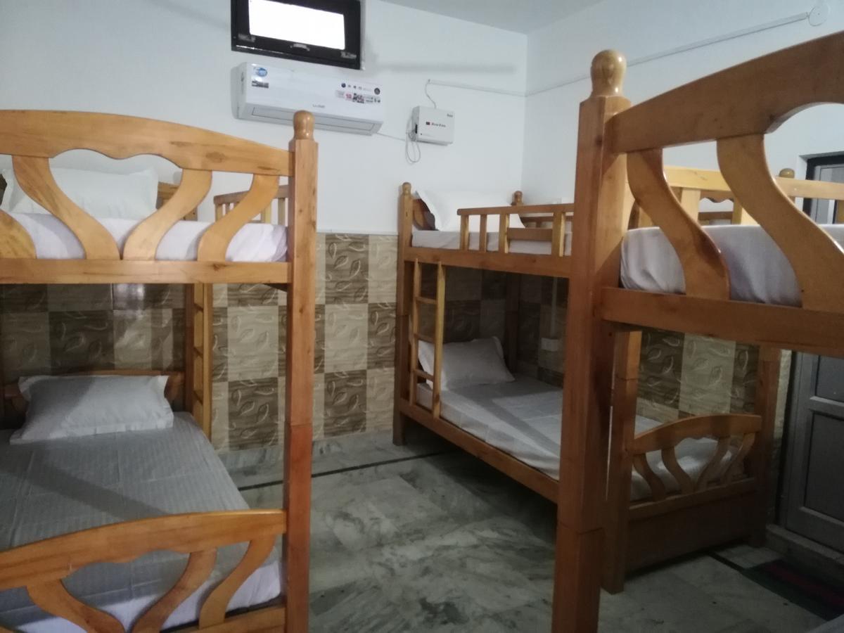Raahi The Travellers Nest Hotel Rishīkesh Buitenkant foto