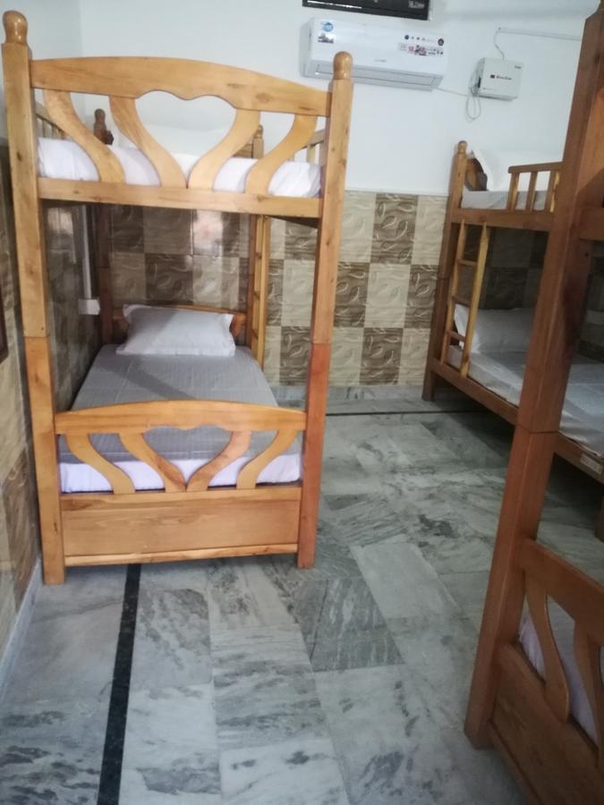 Raahi The Travellers Nest Hotel Rishīkesh Buitenkant foto