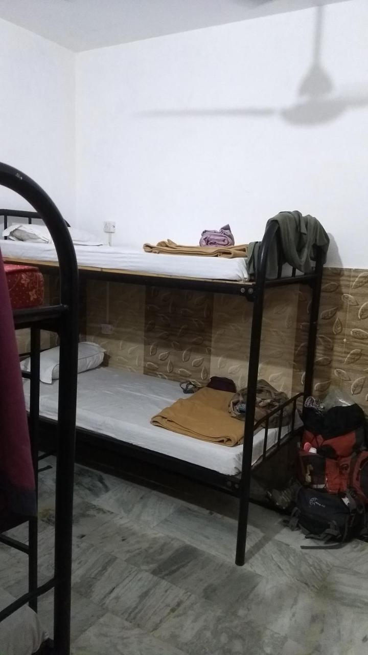 Raahi The Travellers Nest Hotel Rishīkesh Buitenkant foto